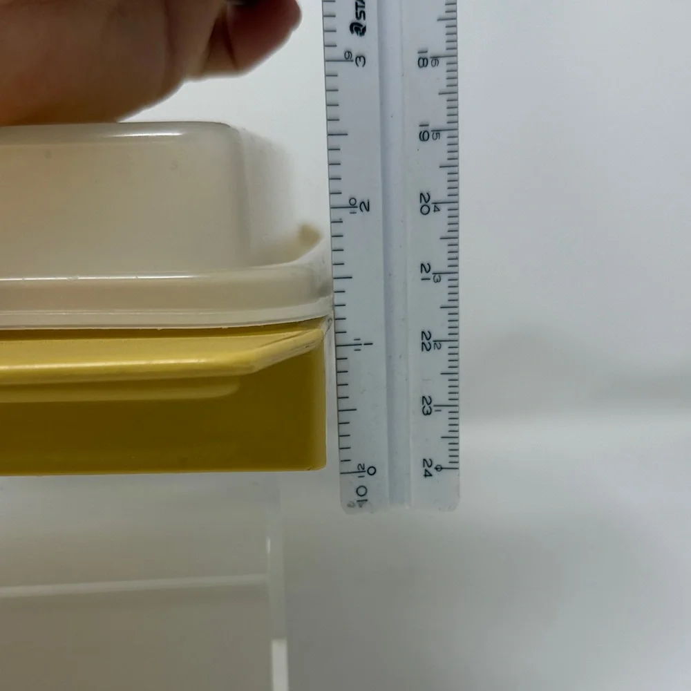 Vintage Tupperware 4-piece Deviled Egg Keeper In Harvest Gold